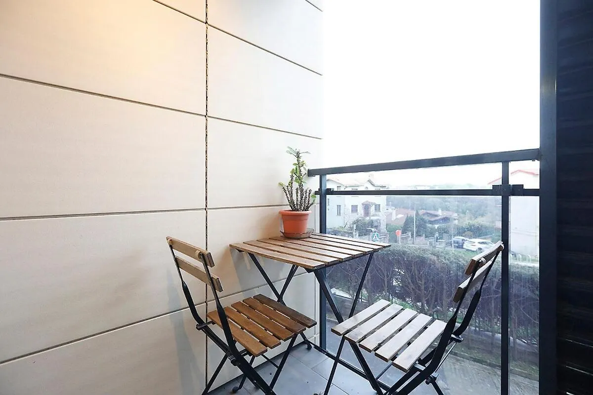 סן סבסטיאן Bright apartment 2 bedrooms and 2 bathrooms, Balcony and views 0*, סן סבסטיאן ספרד