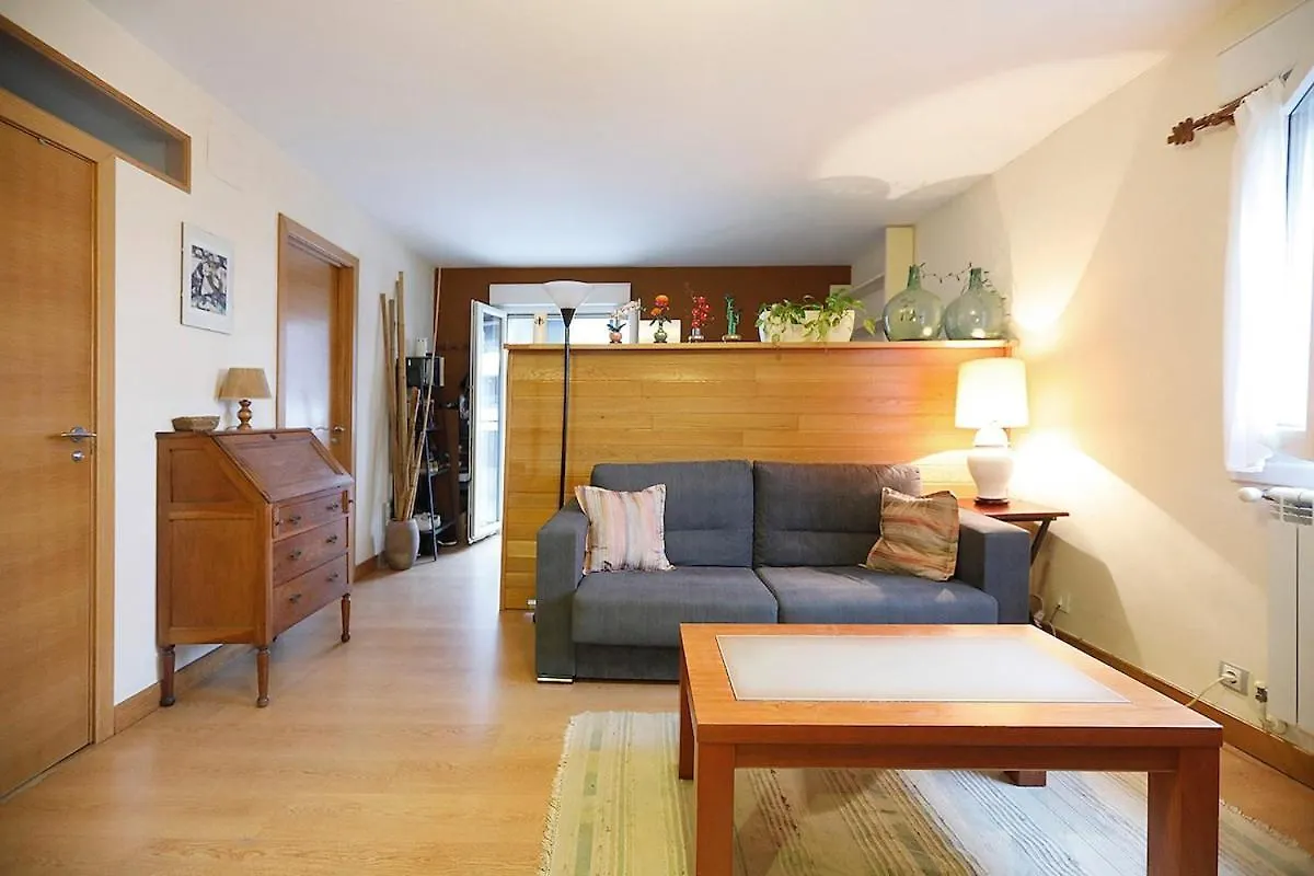 Bright apartment 2 bedrooms and 2 bathrooms, Balcony and views San Sebastian Spain