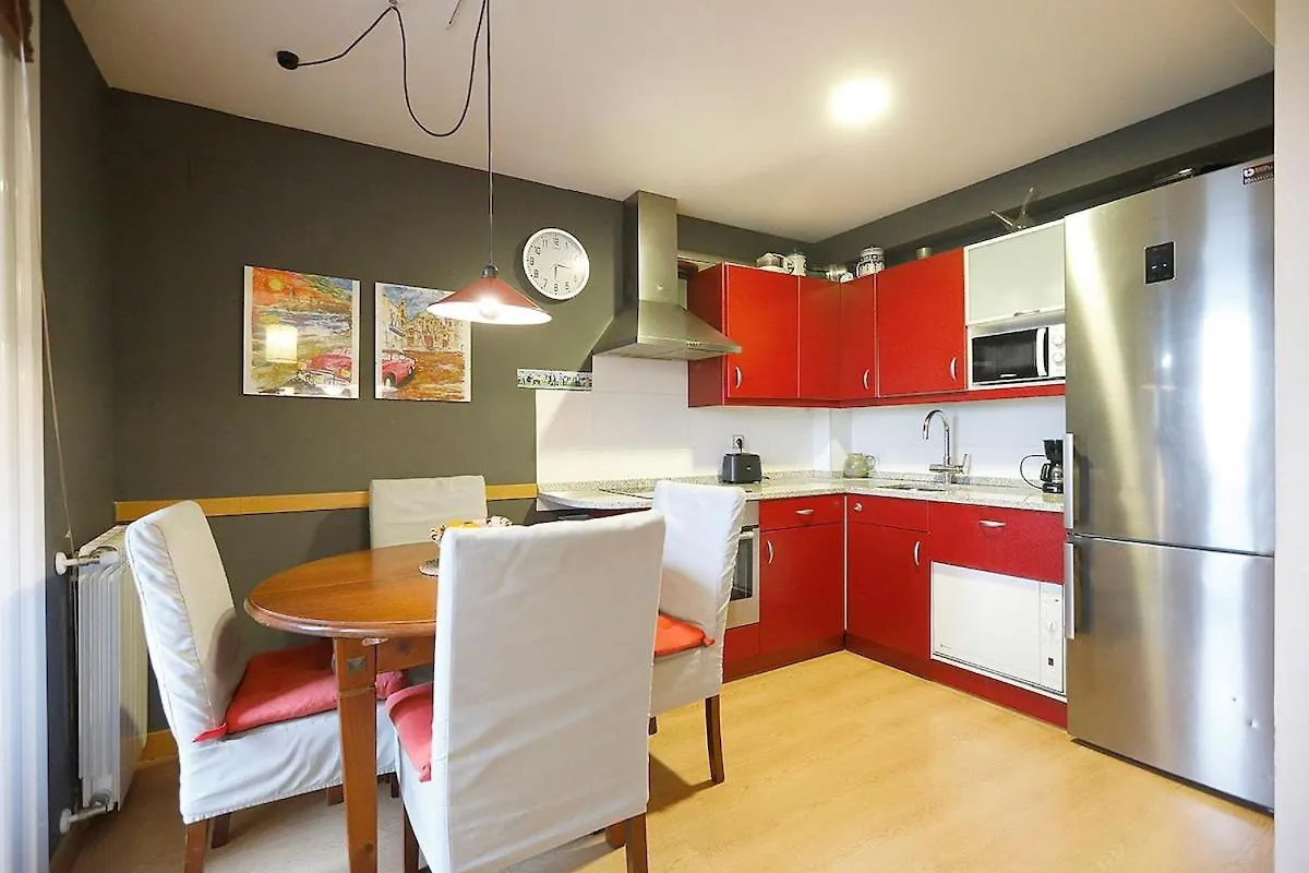 Bright apartment 2 bedrooms and 2 bathrooms, Balcony and views San Sebastian Spain