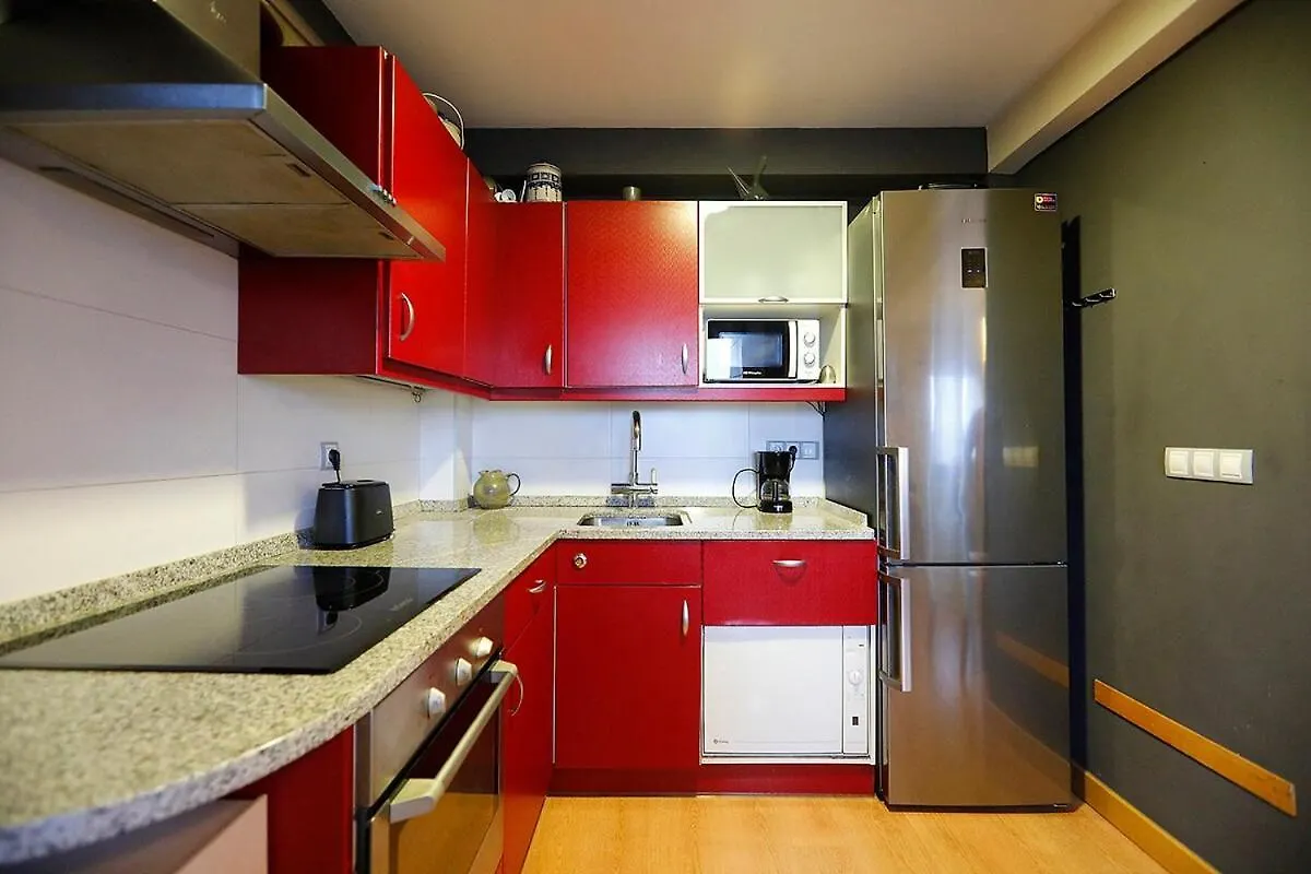 Bright apartment 2 bedrooms and 2 bathrooms, Balcony and views San Sebastian Spain