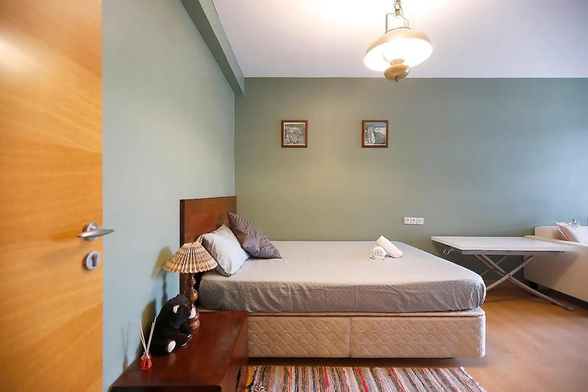 Bright apartment 2 bedrooms and 2 bathrooms, Balcony and views San Sebastian